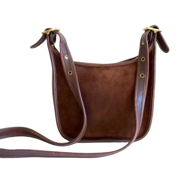 Coach Handbags - Vintage Coach Janice Berkeley 9011 Crossbody Bag